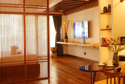 Studio mit Balkon — Duc Vuong Saigon Hotel - Bui Vien